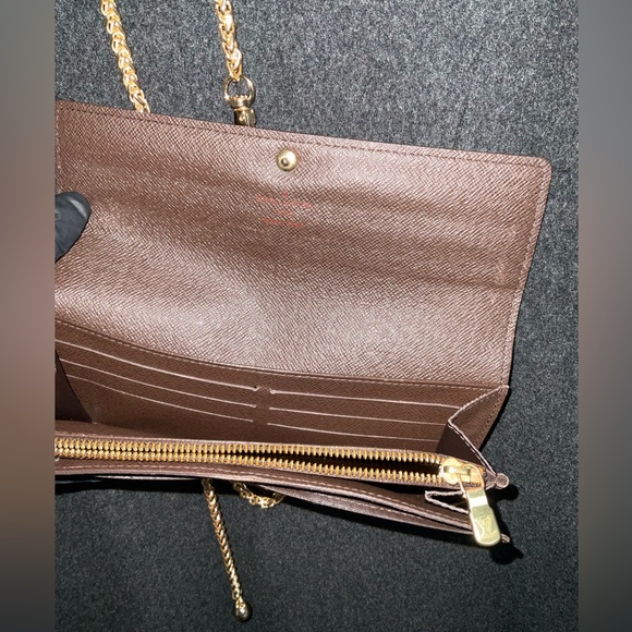 ✅AUTHENTIC AVAILABLE LONG DAMIER LOUIS VUITTON WALLET - Picture 4 of 16